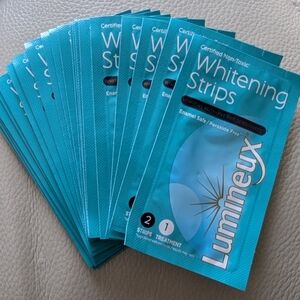 Lumineux Whitening Strips (21 Count) - NEW